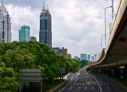 碧桂园2025年收入约1548.9亿元，净利约16.2亿元