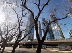 中梁控股前4月合约销售约25.7亿元