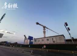 我爱我家及子公司对外担保总余额21.67亿元