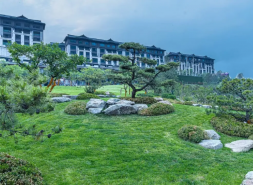 电建地产降价，自戴“三冠王”